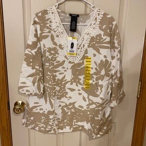 Women’s tropical floral top